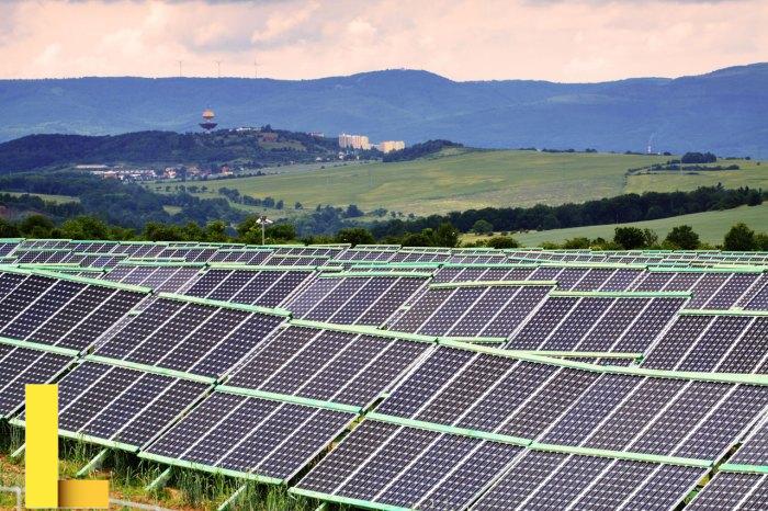 Solar Power Plant Free Stock Photo - Public Domain Pictures