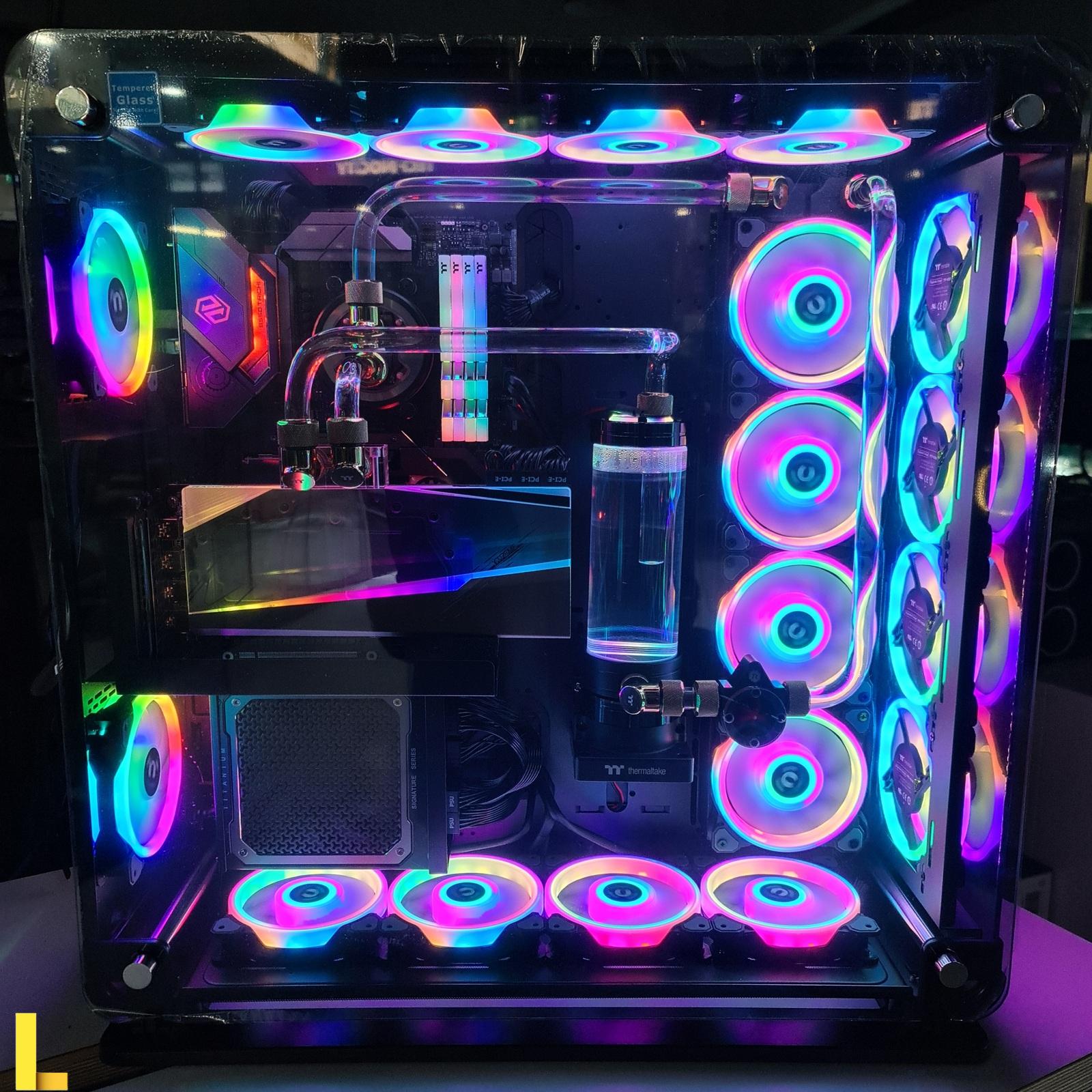 Custom picnic blankets