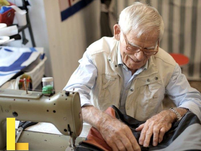 Best nursing home activities to get the residents moving