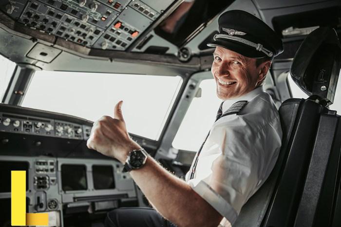 BAA Training starts cadet programme with Small Planet Airlines - Pilot ...