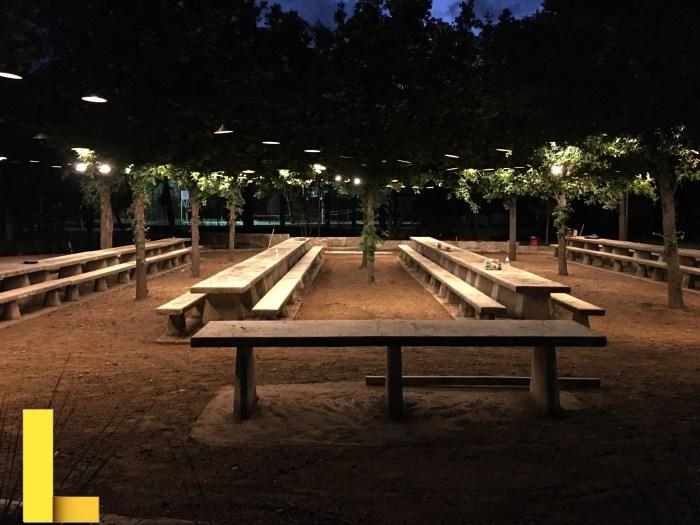 Jamestown Wood Picnic Tables - Outdoor Bench, HD Png Download - 630x630 ...
