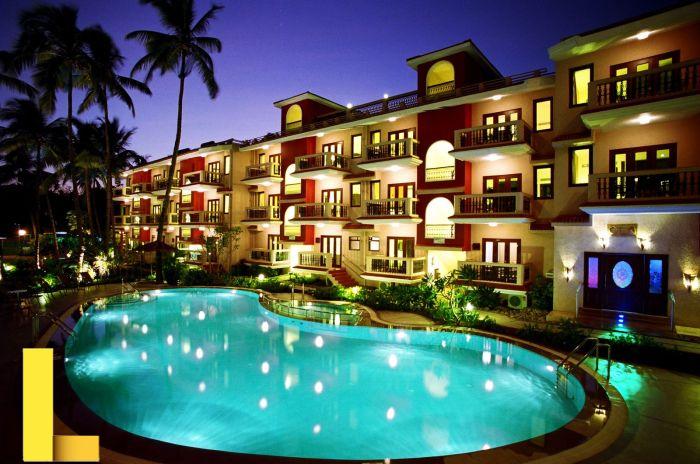 Hotels near estero recreation center